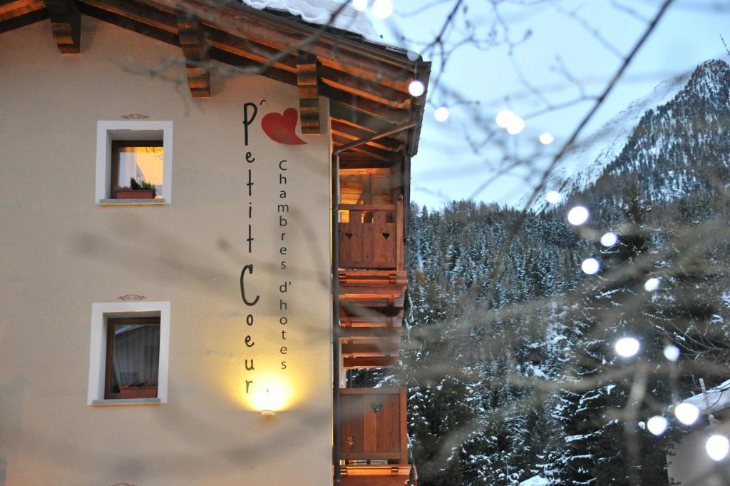 Affittacamere Petit Coeur Champoluc Εξωτερικό φωτογραφία